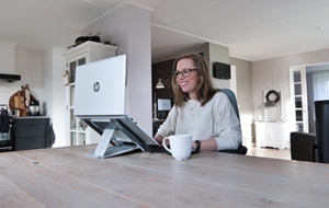 UltraBoard 955 numeriek toetsenbord naast compact toetsenbord