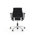 Vooraanzicht van de BMA Axia 2.1 ergonomische bureaustoel met verstelbare functies.